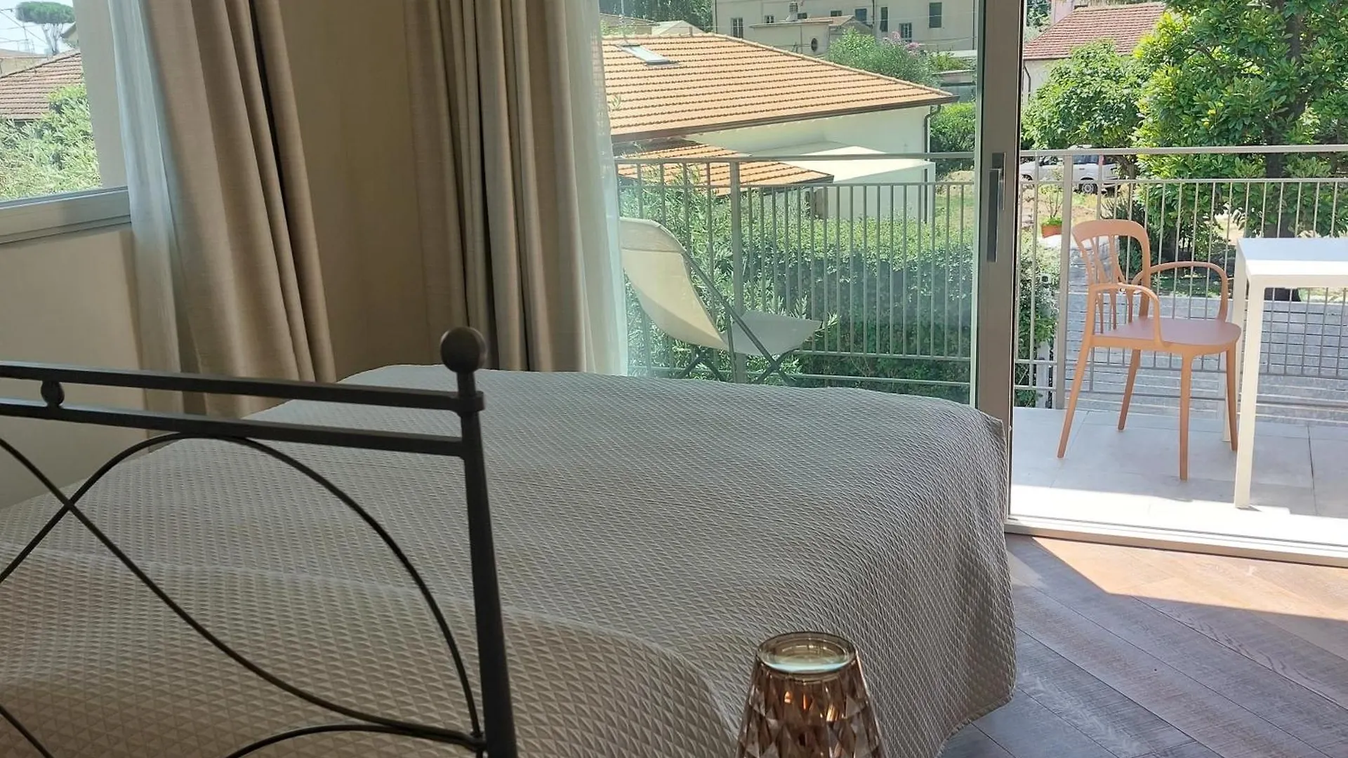 Alojamento de Acomodação e Pequeno-almoço Slowersilia Bed And Breakfast Lido di Camaiore