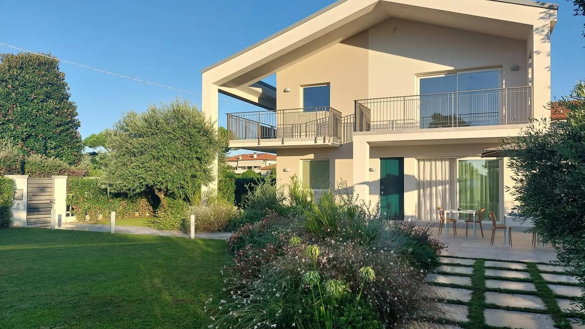 Alojamento de Acomodação e Pequeno-almoço Slowersilia Bed And Breakfast Lido di Camaiore Itália